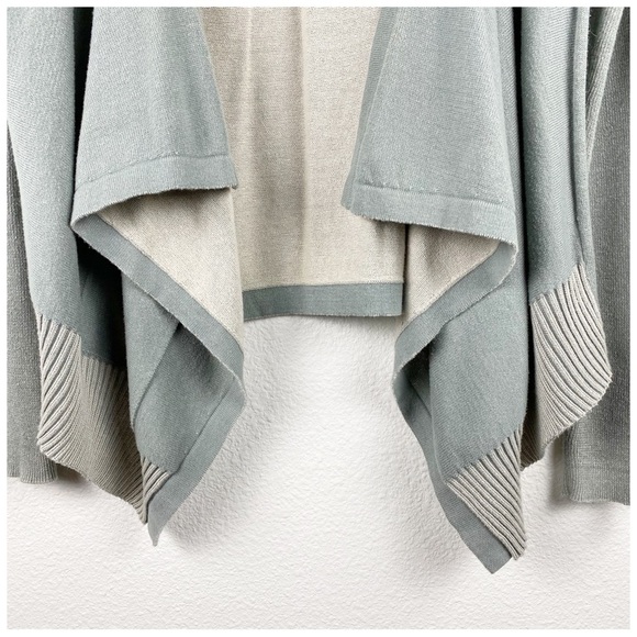 Cabi Gray Pocket Open Cardigan‎ Size Medium - Picture 5 of 10